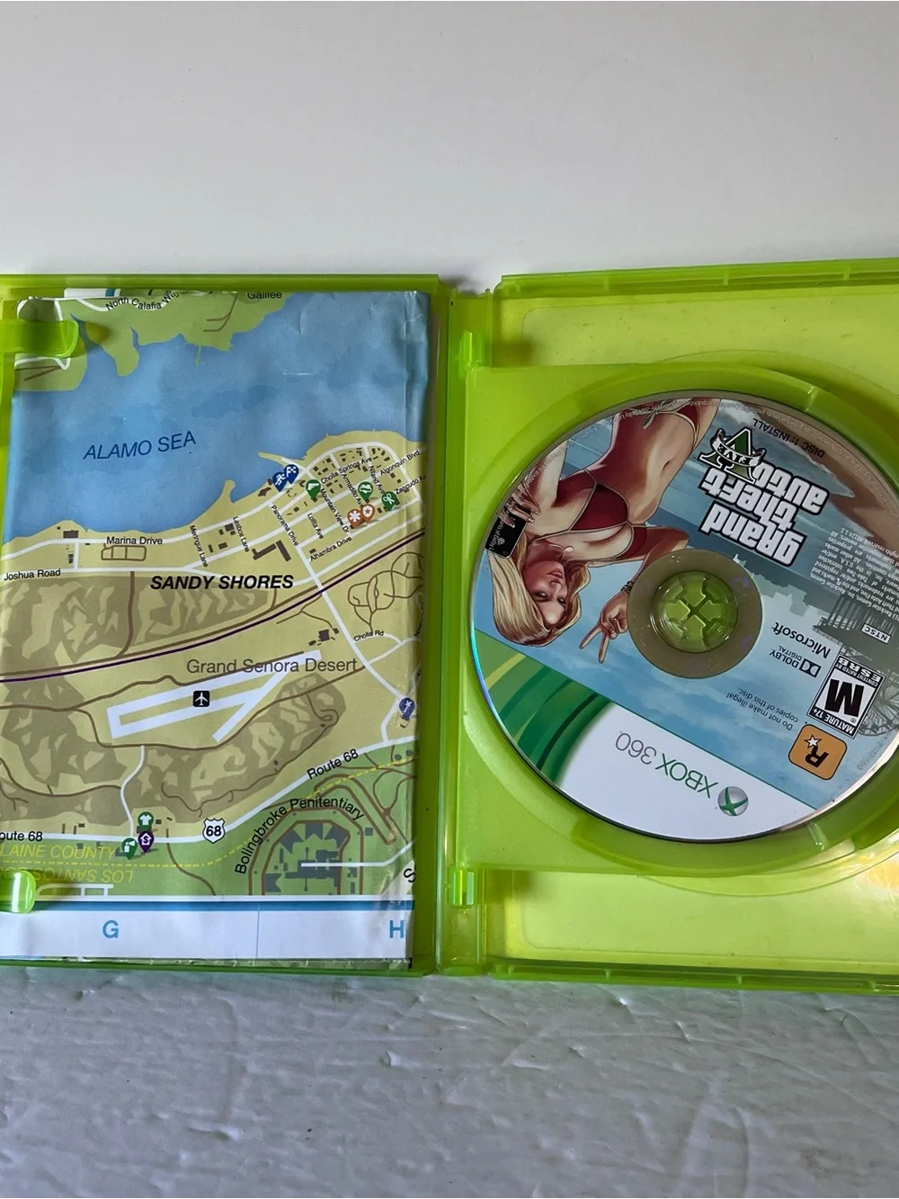 Xbox 360 Game Grand Theft Auto 5 Has Booklet Tested and Works